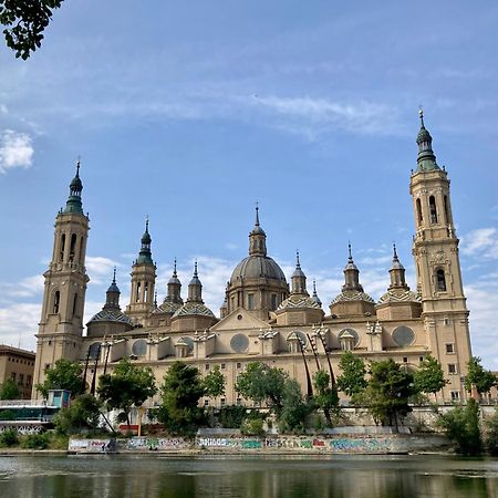 Apartamento Centro Con Parking Privado Zaragoza Kültér fotó