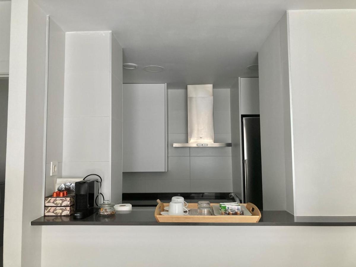 Apartamento Centro Con Parking Privado Zaragoza Kültér fotó